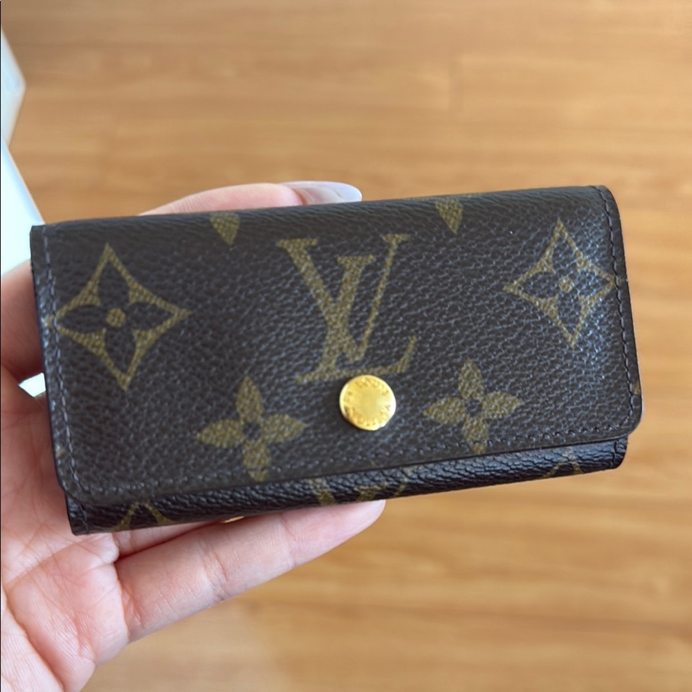 Louis Vuitton 4-Ring Key Holder